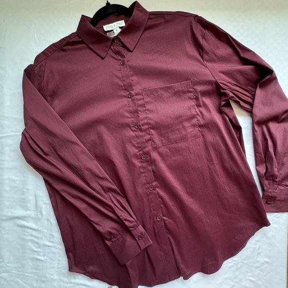 She + Sky Oxford Shirt in Plum - Picture 8 of 12